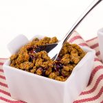 Crumble di fragole: dessert leggero e senza glutine 1 Crumble di fragole ricetta