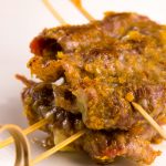 Involtini di carne ripieni con cuore filante 1 Gustosi involtini di carne ripieni adatti ai celiaci.