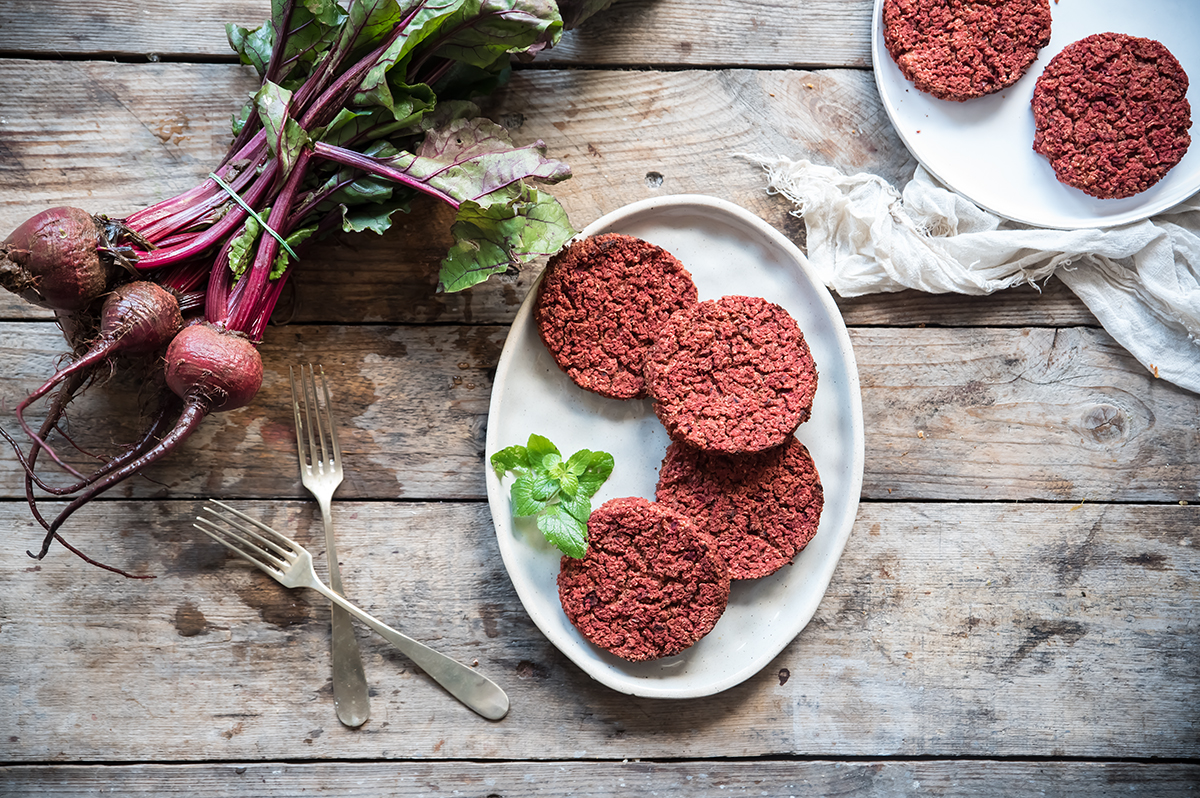 Ricette con barbabietole: le migliori idee sane e veloci 6 burger di barbabietola