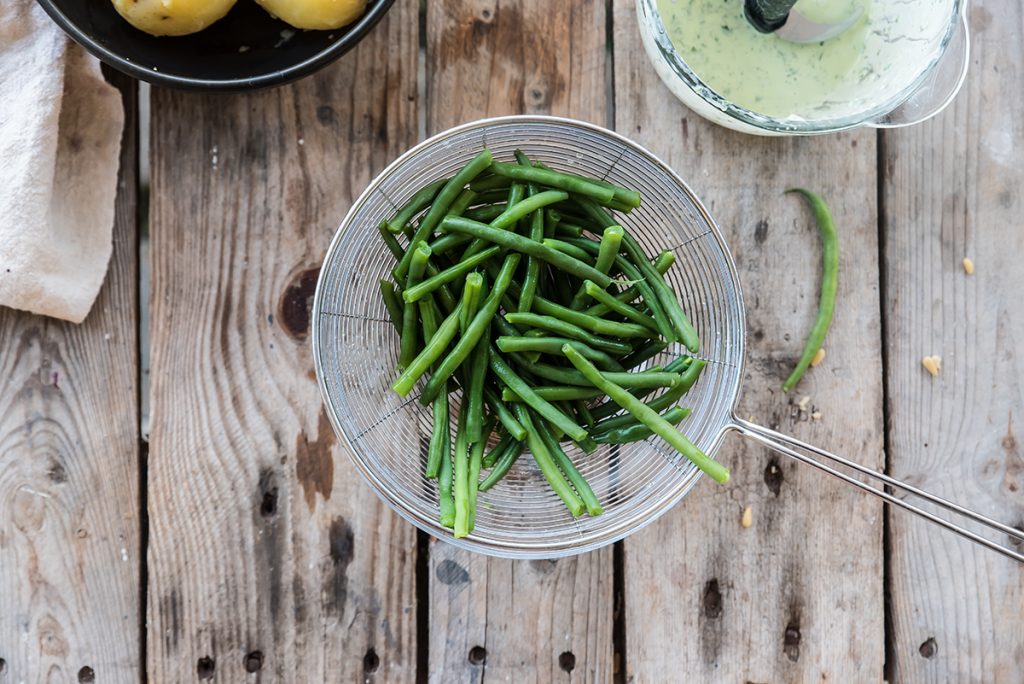 Insalata di patate e fagiolini con pesto light 3 insalata di patate lessa i fagiolini