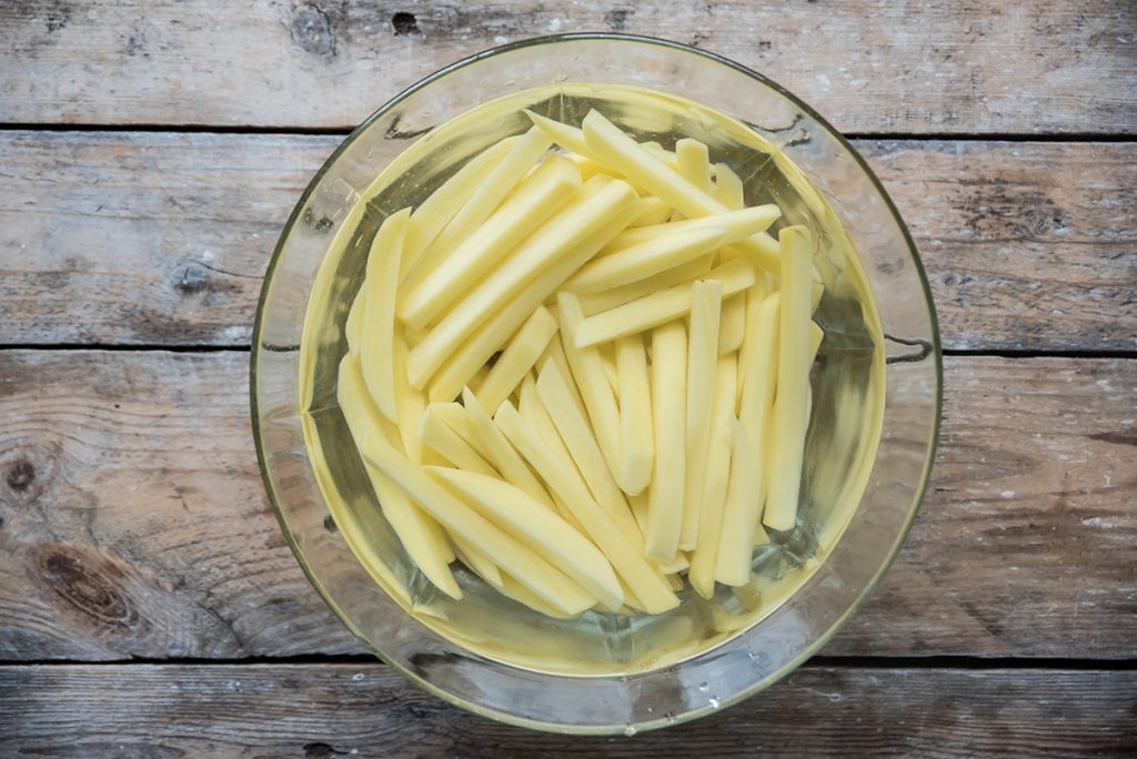 Patatine fritte al forno, croccanti e leggere 5 patatine croccanti al forno