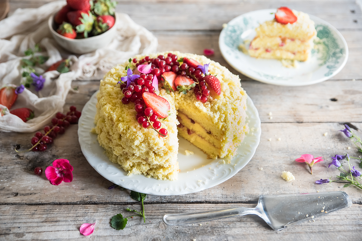 Torte di compleanno: 7 ricette facili, veloci e leggere 9 torte di compleanno facili e veloci: torta mimosa