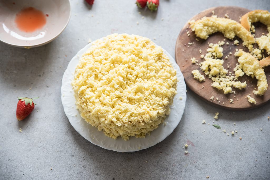 Torta mimosa alle fragole: la ricetta con la crema 16 Torta mimosa
