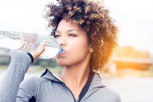 Bere acqua fa bene? 7 buoni motivi per bere di pi&ugrave;