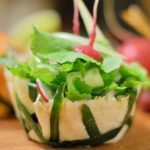 Cestini di bucce riciclate con insalata di foglie di ravanello 1 cestini di bucce riciclate, la ricetta