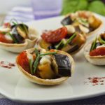 Cestini di pane con melanzane e scamorza 1 cestini di pane con melanzane e scamorza, un antipasto goloso e leggero