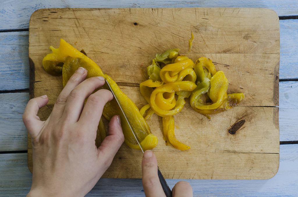 Insalata nizzarda: la ricetta completa con tonno, uova e verdure 2 Insalata nizzarda