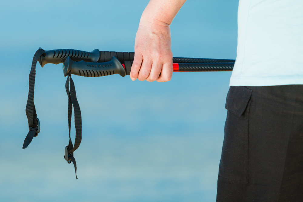 Nordic Walking: benefici, tecnica e consigli per avere l'attrezzatura giusta 5 nordic walking: come scegliere i bastoni