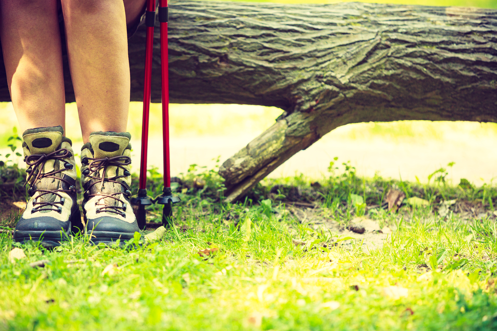 Nordic Walking: benefici, tecnica e consigli per avere l'attrezzatura giusta 4 Nordic walking: come scegliere le scarpe