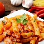 Pasta con i peperoni: un primo gustoso per fare il pieno di vitamina C 1 pasta con i peperoni, una ricetta light