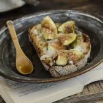 Bruschetta con gorgonzola, fichi e sciroppo d'acero 1 Bruschette gorgonzola