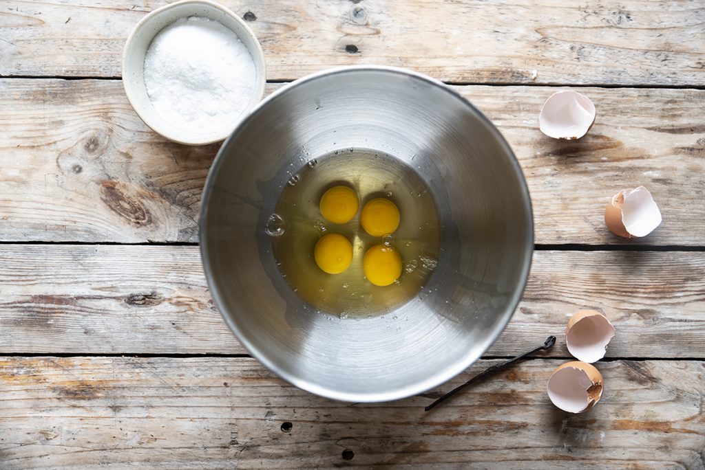 La ricetta del pan di Spagna soffice 2 pan di spagna uno