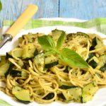 Pasta al curry con zucchine 1 pasta al curry con zucchine
