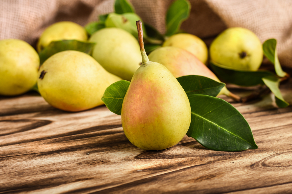 La primavera in tavola con la frutta di Aprile 6 pere, i benefici