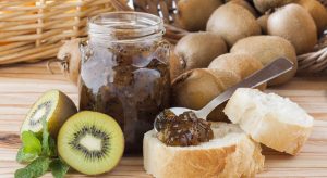 Marmellata di kiwi e pere