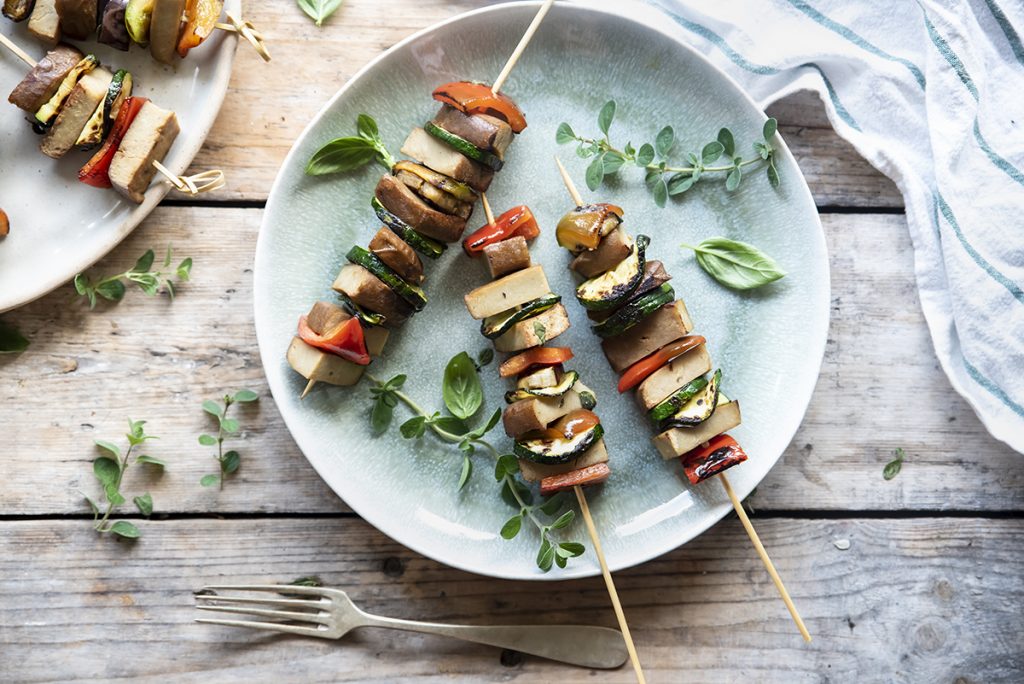 Spiedini con seitan e verdure 6 spiedini con seitan e verdure