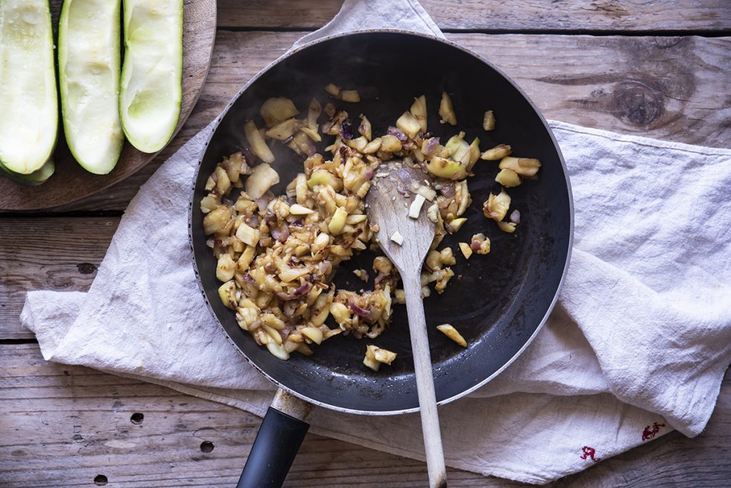 Zucchine ripiene di tempeh 5 zucchine ripiene quarta