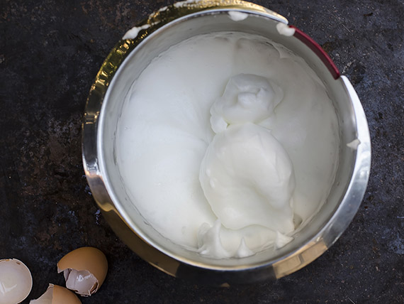 Mousse al cioccolato light: leggera e sfiziosa 5 albumi