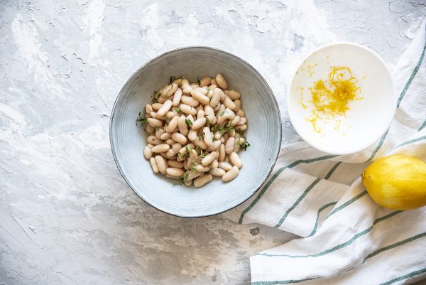 Pasta fredda con pomodori secchi, cannellini e limone 4 pasta fredda con cannellini tre