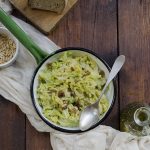 Verza saltata in padella: ricetta con pinoli e uvetta 1 ricetta verza saltata pinoli uvetta