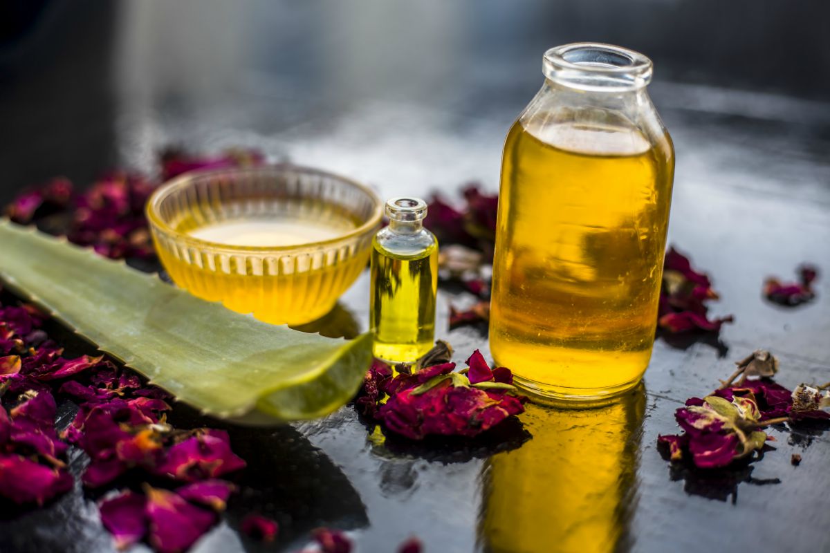 Tea tree oil: cos'è, proprietà e benefici, usi e controindicazioni 1 tea tree oil: cos'è