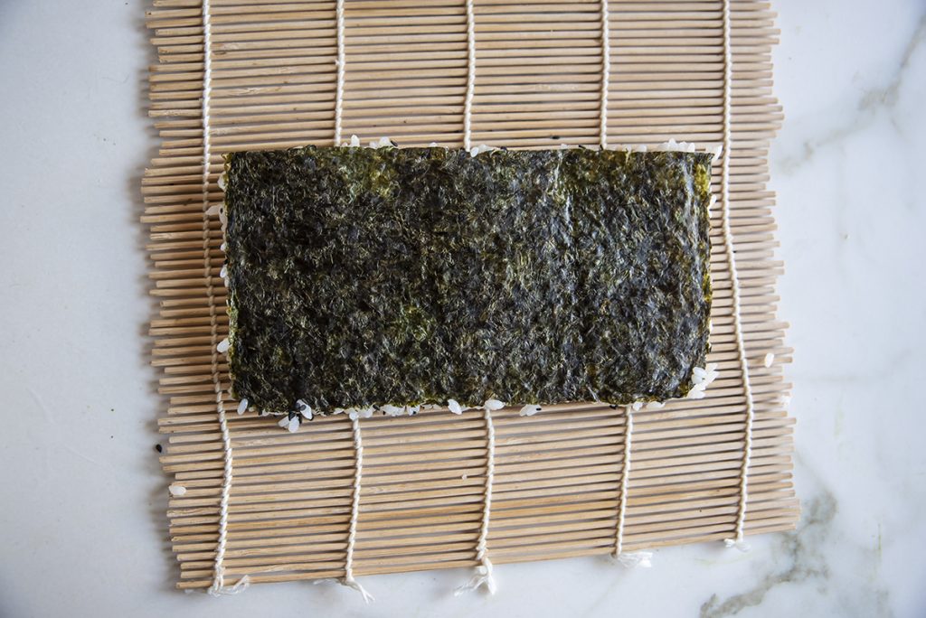 Uramaki fatti in casa: ricetta facile e leggera 7 uramaki sei