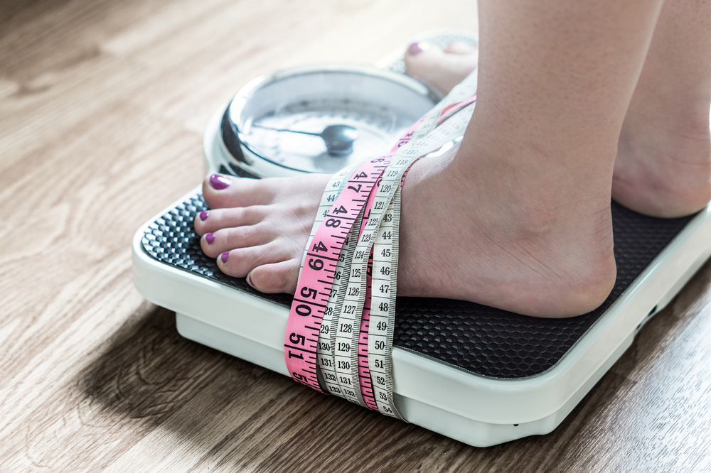 15 brutte abitudini che ti fanno invecchiare più in fretta 3 abitudini invecchiare dieta drastica