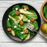 Insalata con pere, noci e feta 1 insalata pere, noci e feta