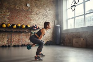 Kettlebell: come iniziare e allenarsi, i migliori esercizi