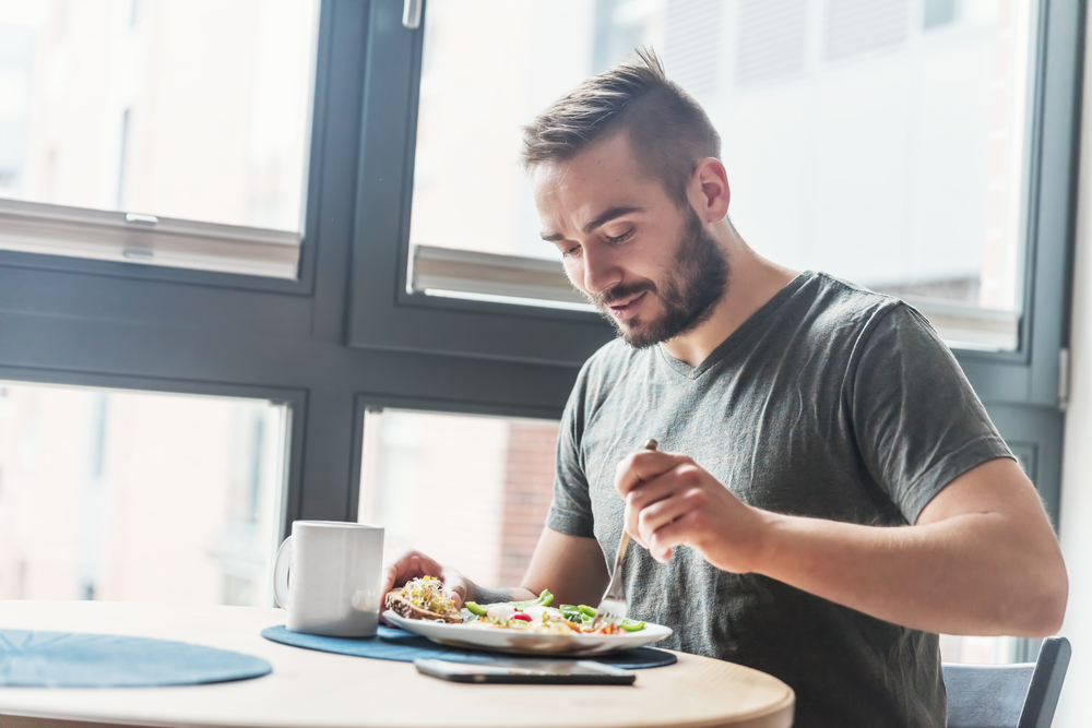 I trucchi per mangiare sano e non sgarrare a tavola 5 trucchi per mangiare sano goditi il pasto