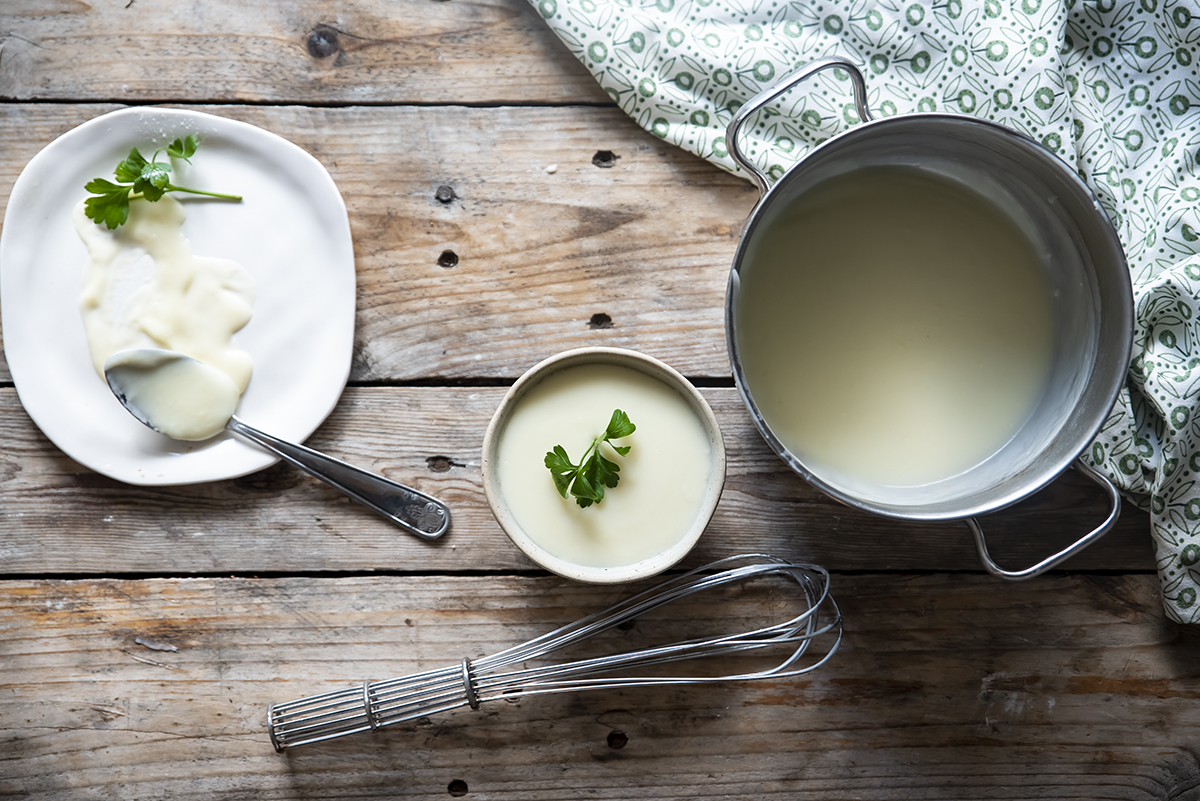 Le basi in cucina: 7 grandi classici in versione light 7 besciamella
