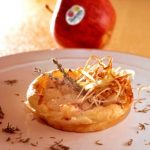 Mini quiche con mele, cipolle e gorgonzola 1 mini quiche mele gala