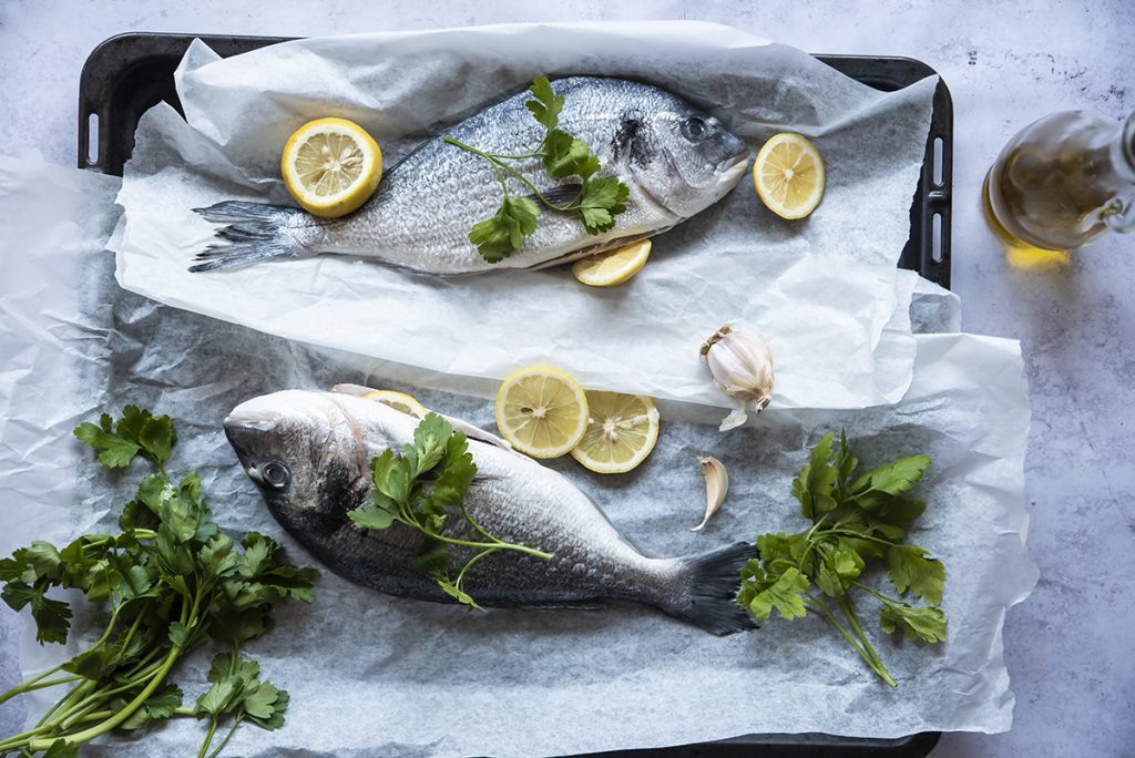 Orata al cartoccio, un secondo appetitoso e light 3 orate uno