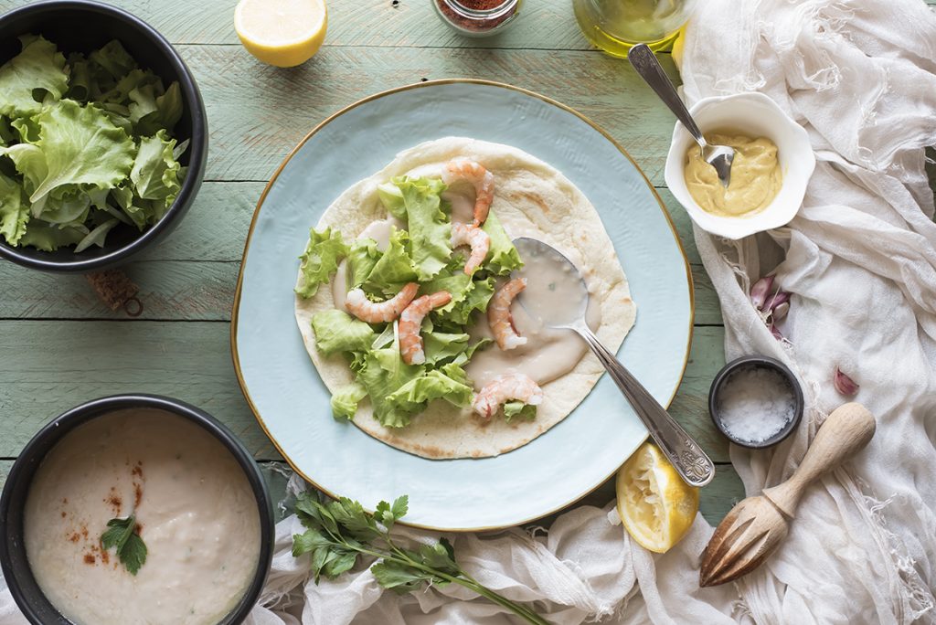 Piadina con hummus di cannellini e gamberetti 4 piadina light con hummus e fagioli cannellini