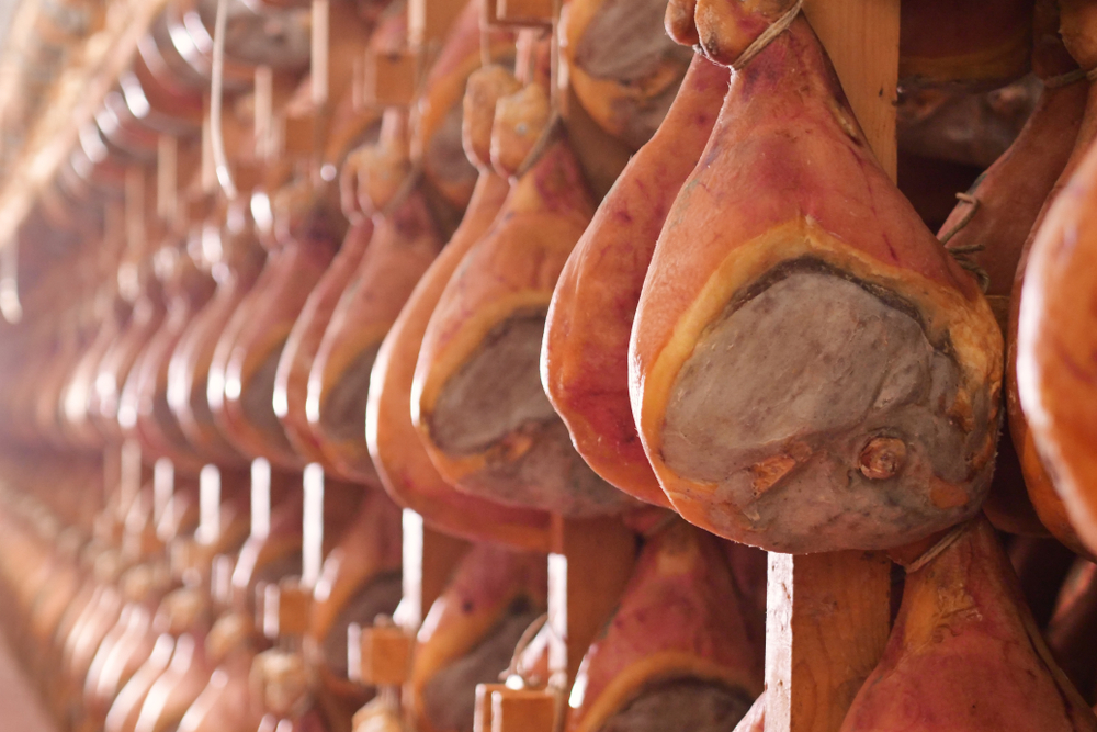 Salumi: benefici, proprietà e usi in cucina 1 salumi classificazione