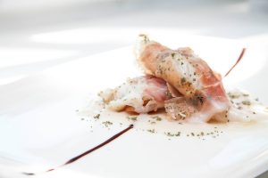 Saltimbocca di rana pescatrice con salvia e Prosciutto di Modena Dop