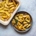 Patate al forno: la ricetta fotografata e i segreti per avere delle patate croccanti 1 patate al forno