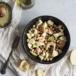 Insalata di ceci, gamberetti, avocado e mela verde 1 ricetta insalata avocado ceci gamberi mela verde