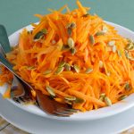 Insalata di carote con semi di zucca e girasole 1 insalata di carote e semi di zucca