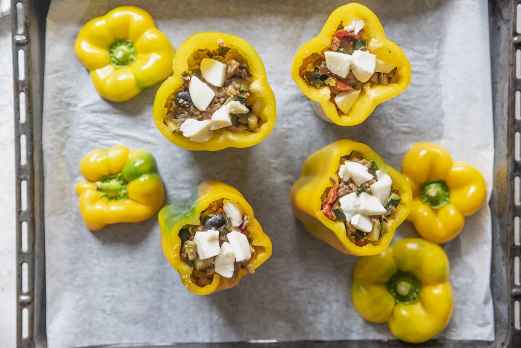 Peperoni ripieni di verdure e mozzarella 8 peperoni nove