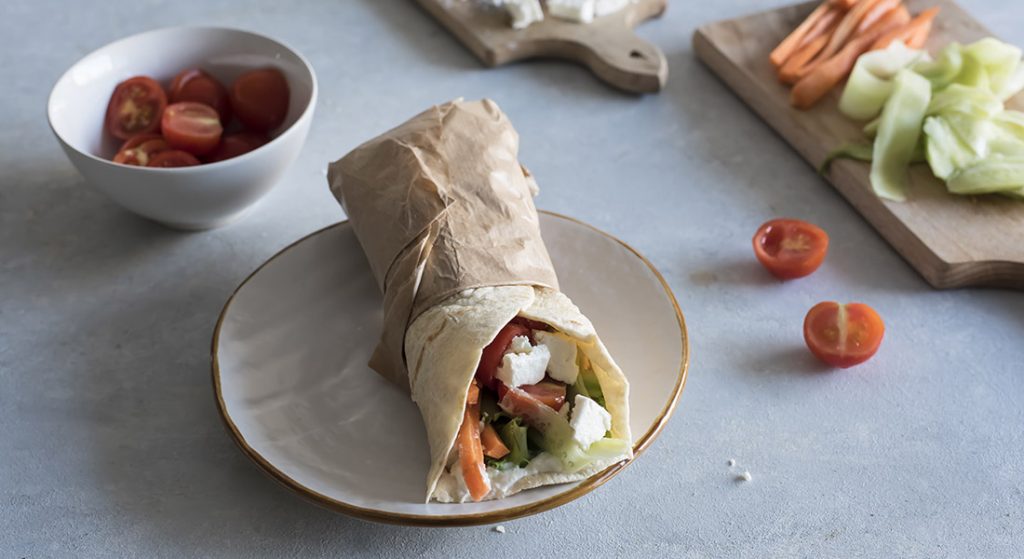 Cibi e ricette anti-afa per sconfiggere il caldo 3 dieta anti-afa: piadina alla greca