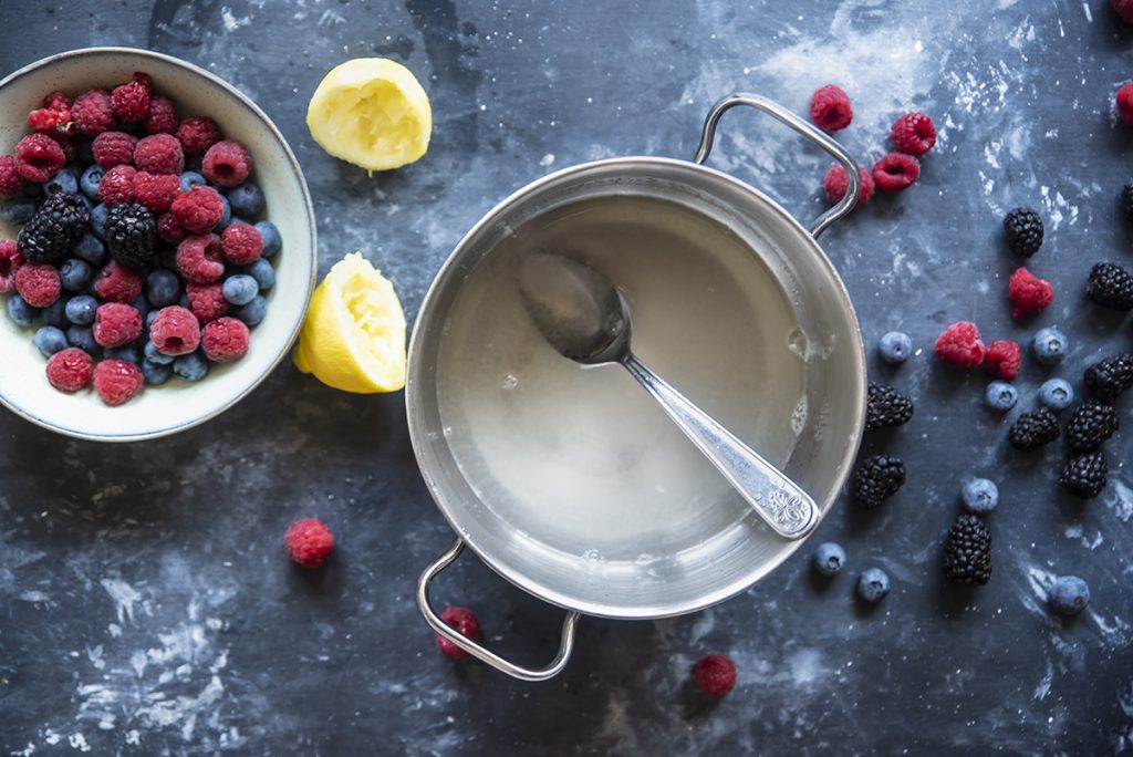 La ricetta dei ghiaccioli ai frutti di bosco 2 frutti di bosco uno