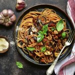 Pasta alla Norma con pomodori e tofu 1 pasta alla norma con pomodori e tofu