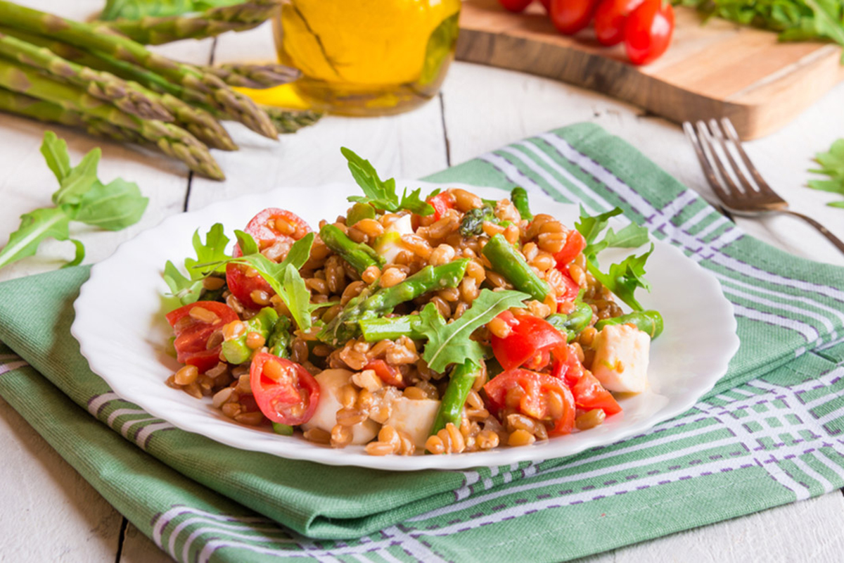 Ricette con farro: le migliori idee fresche e gustose 1 ricette con farro insalata di farro con verdure