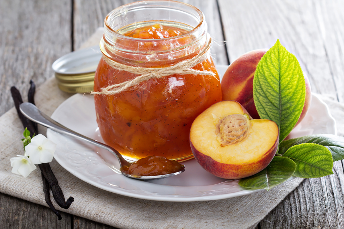 Ricette con le pesche: 8 idee sfiziose e leggere 4 ricette con pesche marmellata di pesche