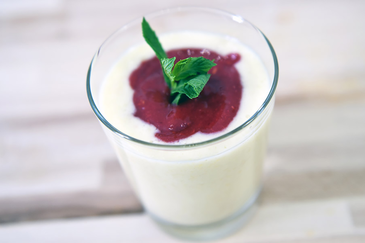 Ricette con le pesche: 8 idee sfiziose e leggere 6 ricette con pesche smoothie alla pesca melba