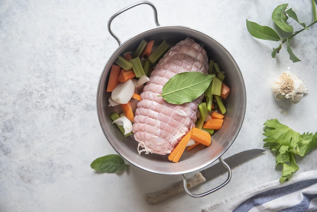 Vitello tonnato, la ricetta piemontese passo passo 4 vitello tre