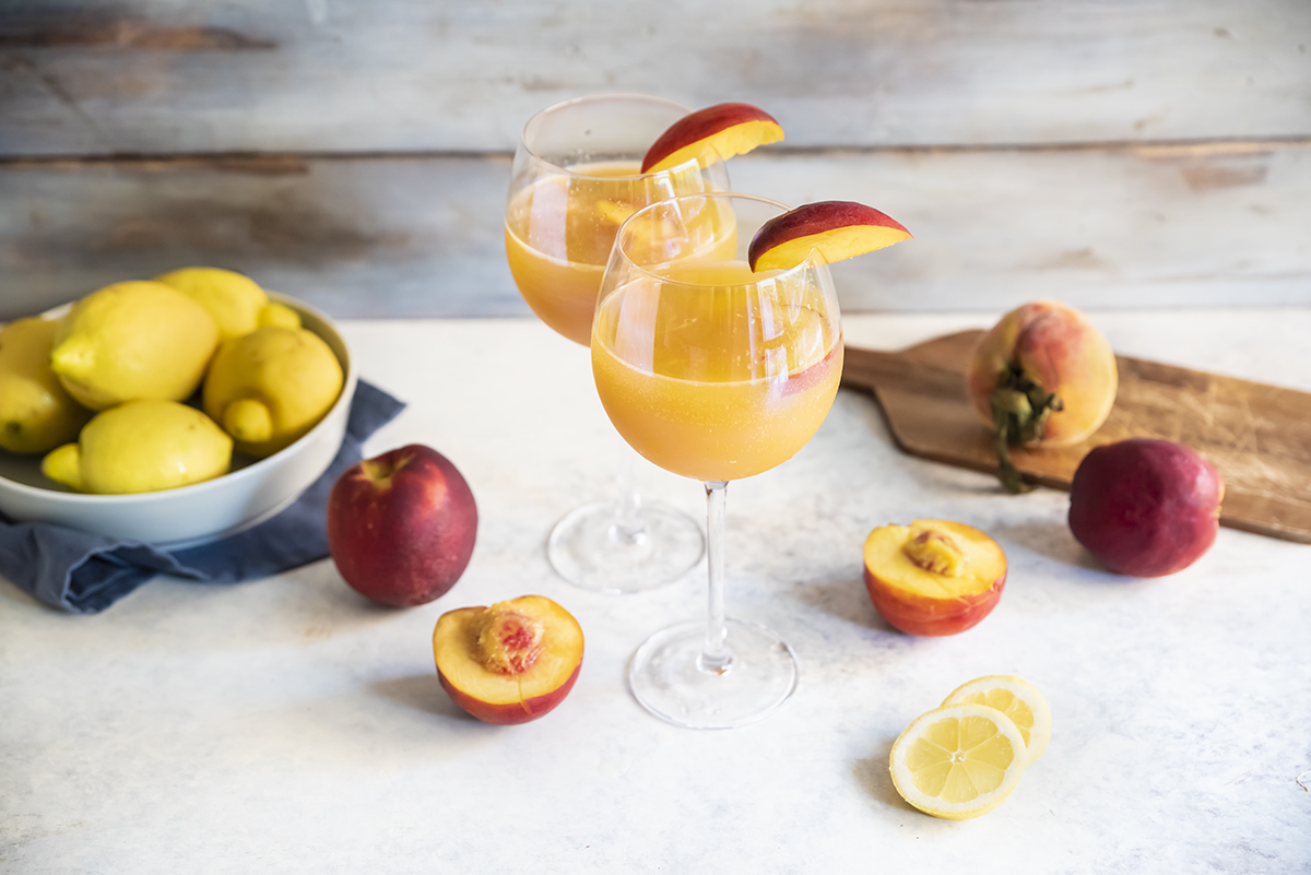 Cocktail analcolici: 11 ricette per un aperitivo light 1 Virgin Bellini