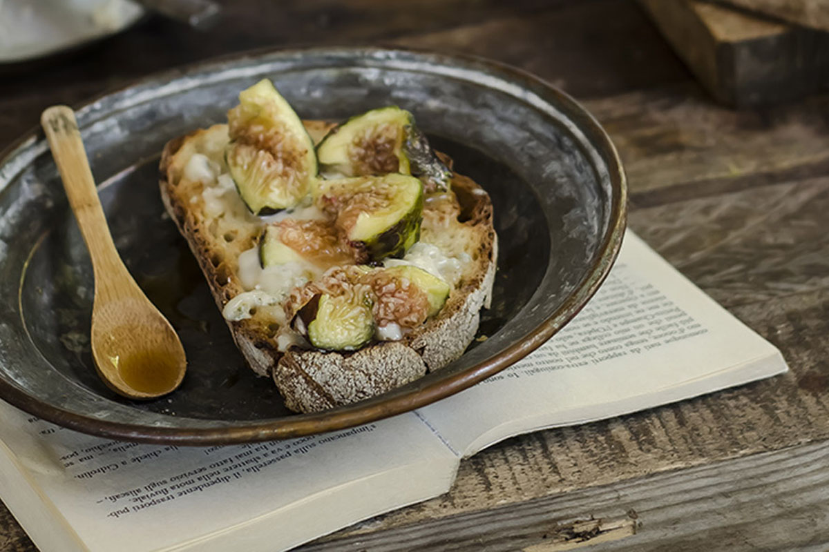 Bruschette: le migliori ricette sfiziose da provare 7 bruschetta con fichi e gorgonzola