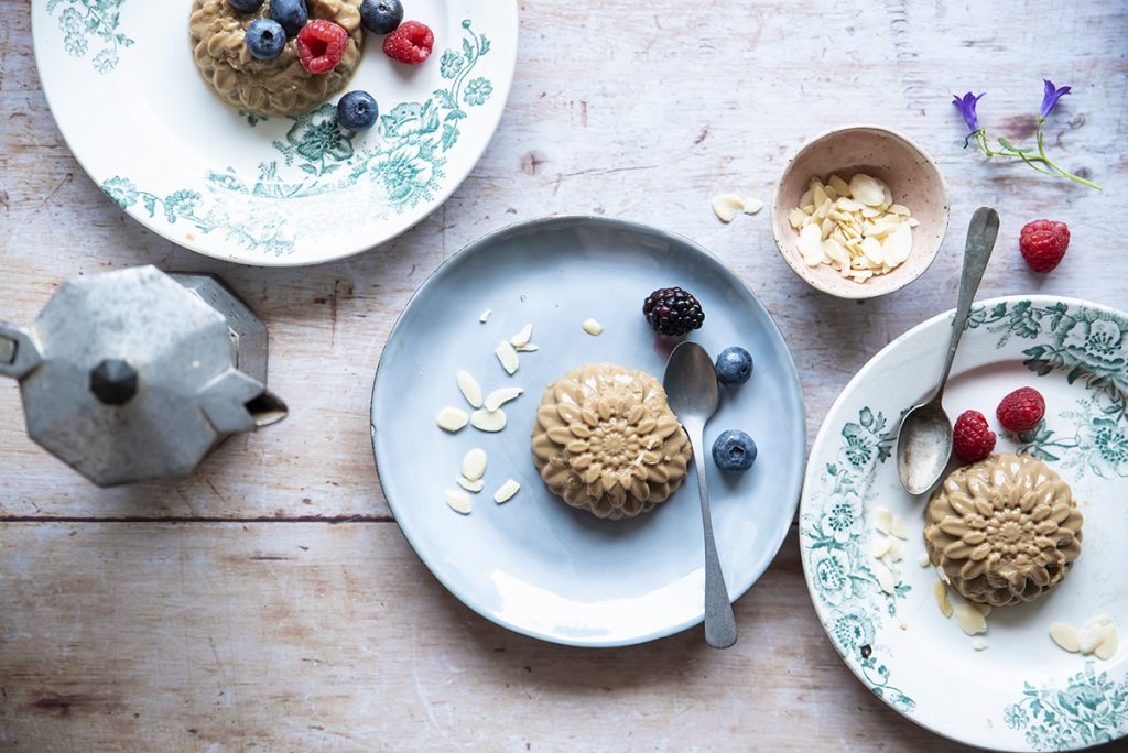 Budino al caffè, il dessert light che ti ricarica 5 budino quattro